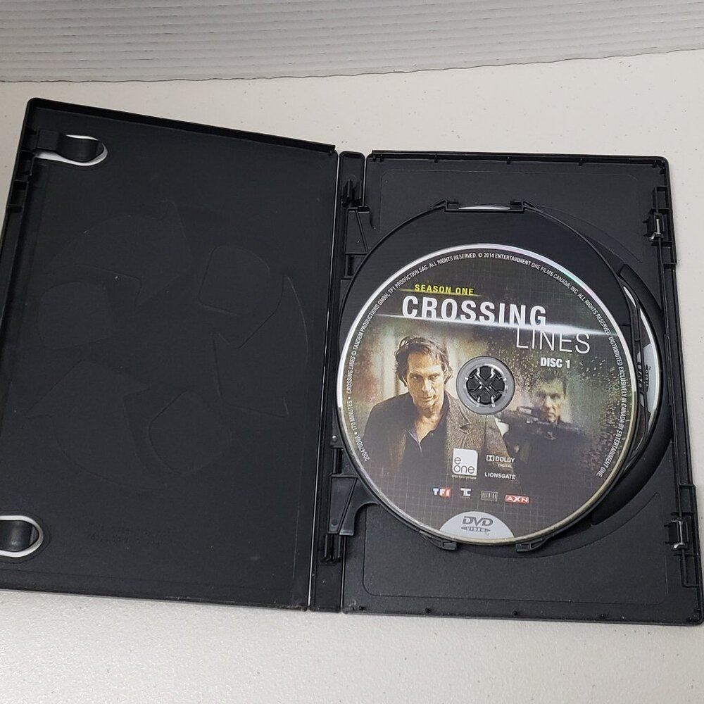 Crossing Lines Season 1 DVD - Picture 3 of 7